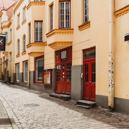Old Town - Private & Ensuite - B * Tallinn